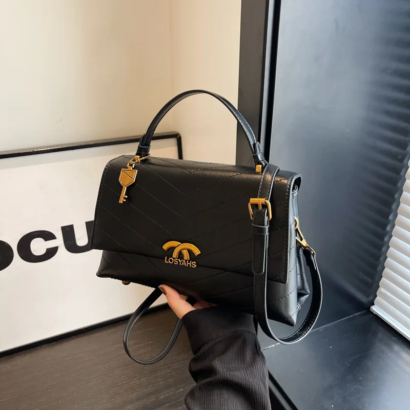 High-Grade Frosted Popular Elegant Tote Female 2024 New Pure Color All-Matching Commuter Crossbody Small Square Bag