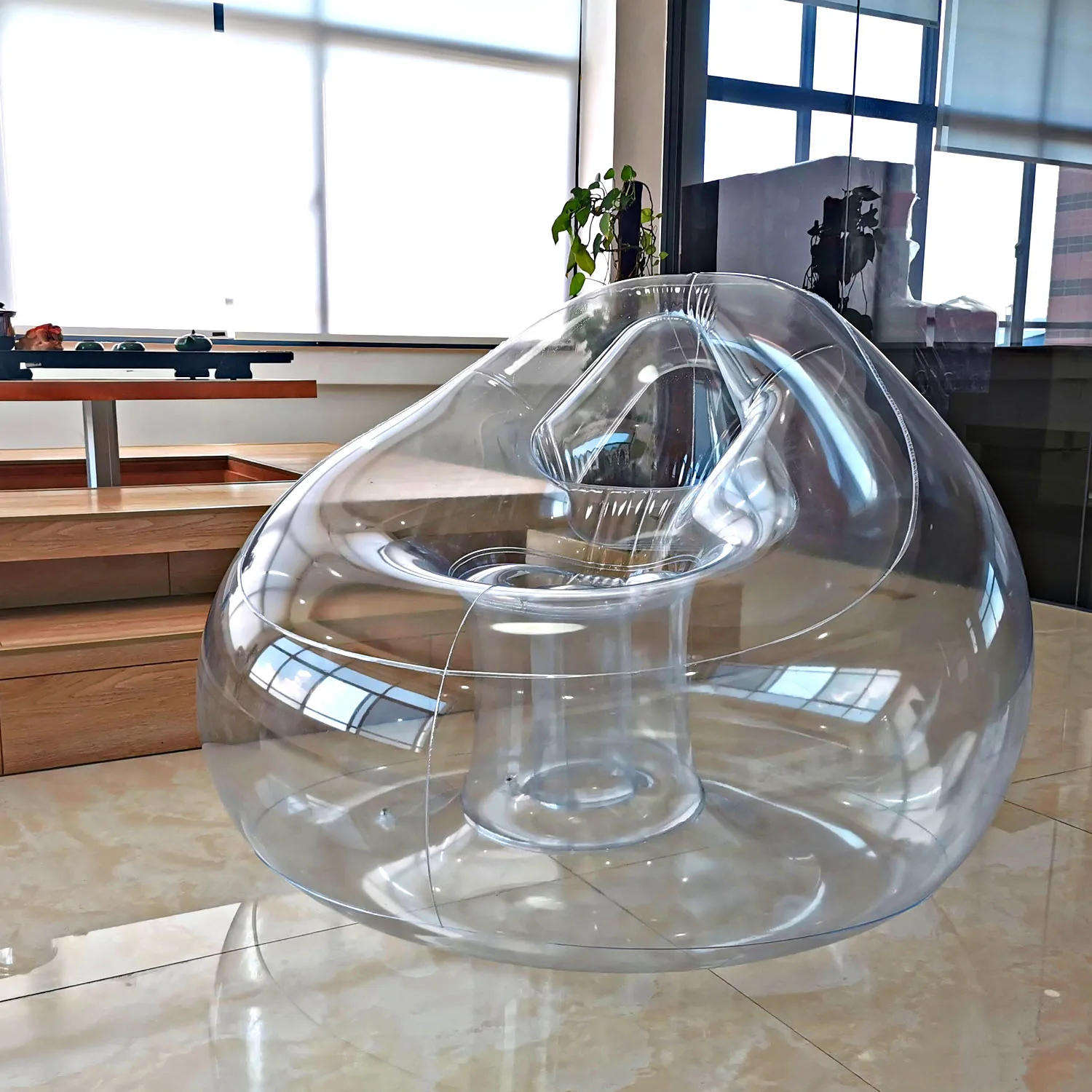 Poltrona Gonfiabile In PVC Trasparente, Capacità 136kg, Valvola Antiperdita, Per Interni Ed Esterni, Ergonomica
