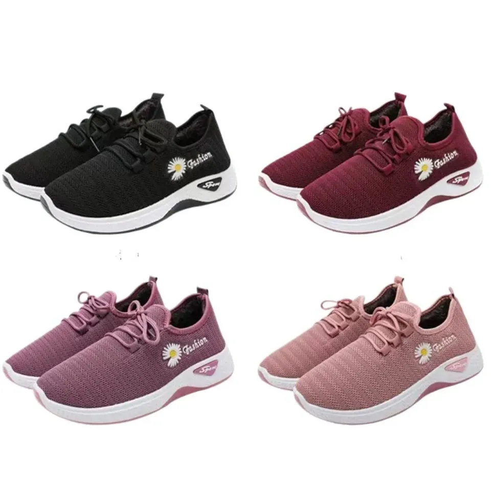 2025/* Hot Fashionable Women's Sports Shoes with Soft-Breathable Mesh Soles and Lightweight, Trendy Coconut Shoes