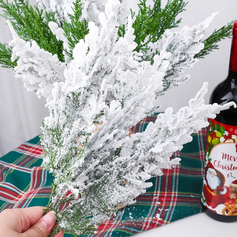 Branches de pin artificielles en flocons de neige, fausses plantes vertes de Noël, feuilles de pin, guirlande DIY, décorations d'arbre de Noël, décoration de fête du Nouvel An_voghion.com