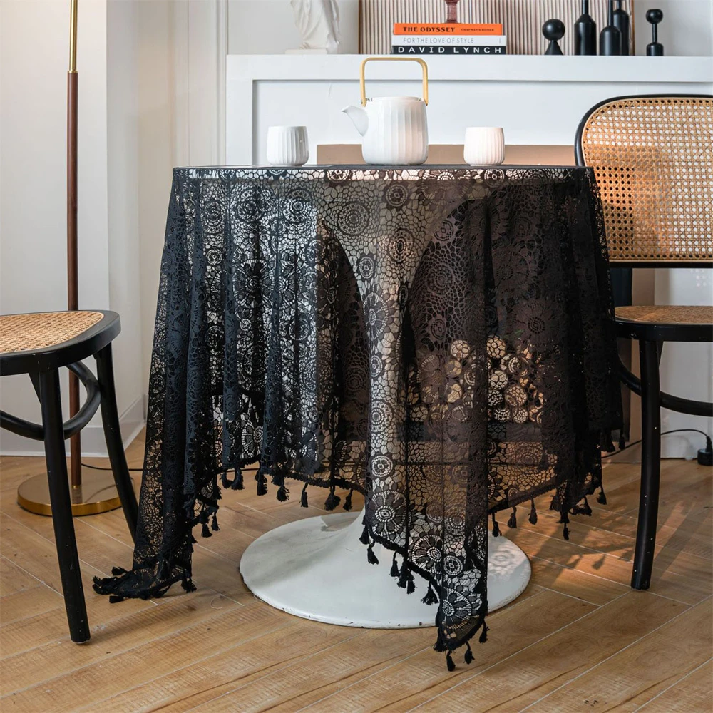 

Hollow French Lace Black Tablecloth Rectangular Wedding Birthday Party Decorative Table Cover Mantel Mesa Nappe with Tassel