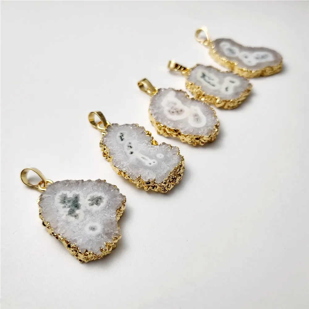 FUWO Wholesale 5Pcs Natural Stalactite Flower Pendant,Golden Plated Irregular White Crystal Accessories For Jewelry Making PD262 6