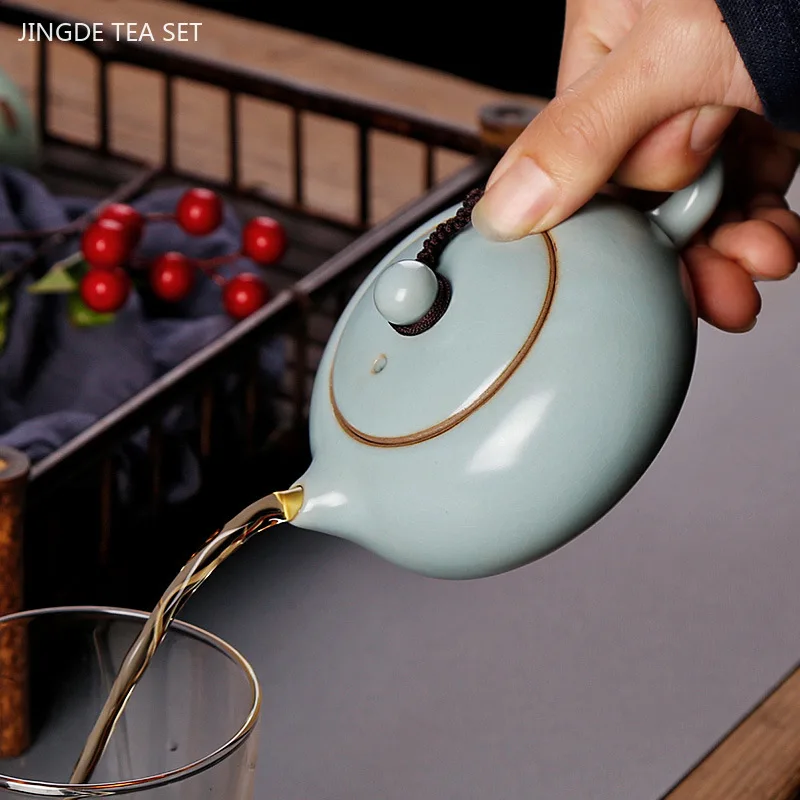 Ru Kiln Ice Crack Glaze Xishi Tea Pot Household Ceramic Tea Infuser Azure Blue Porcelain Teapot Handmade Beauty Tea Accessories