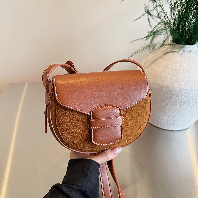 Mini kleine Umhängetaschen für Frauen 2025, Luxusmarke, Halbkreis-Satteltaschen, Wildleder-Handtaschen, Designer-Damen-Umhängetasche – Detail 2