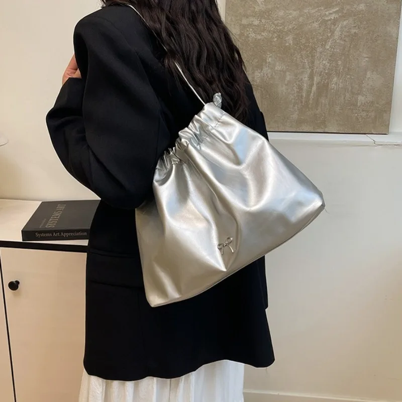 Casual Large Capacity Tote Bags Women's Commuter Shoulder Bag Soft Surface Y2K Bow Handbag Original Design Lady Bags