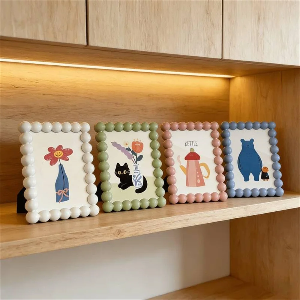 Cornice Portafoto con Perline, Design Cartone Animato Carino, Espositore da Tavolo Kawaii, Porta Foto da Scrivania per Casa, Ufficio, Camera da Letto - Image 3