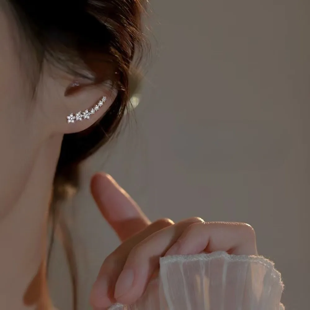 الكورية لامعة الزركون ستار زهرة تسلق أقراط للنساء...