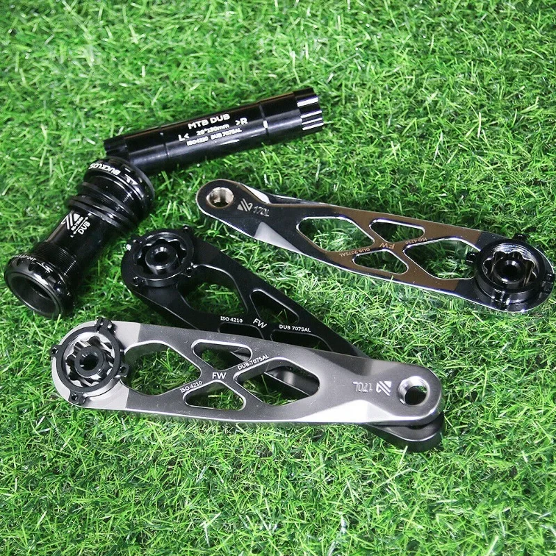 MTBクランクセットBOOST 170mm 28t 軸24mm BB（BSA）付 MTBクランクセットBOOST 170mm 28t 軸24mm BB（BSA）付