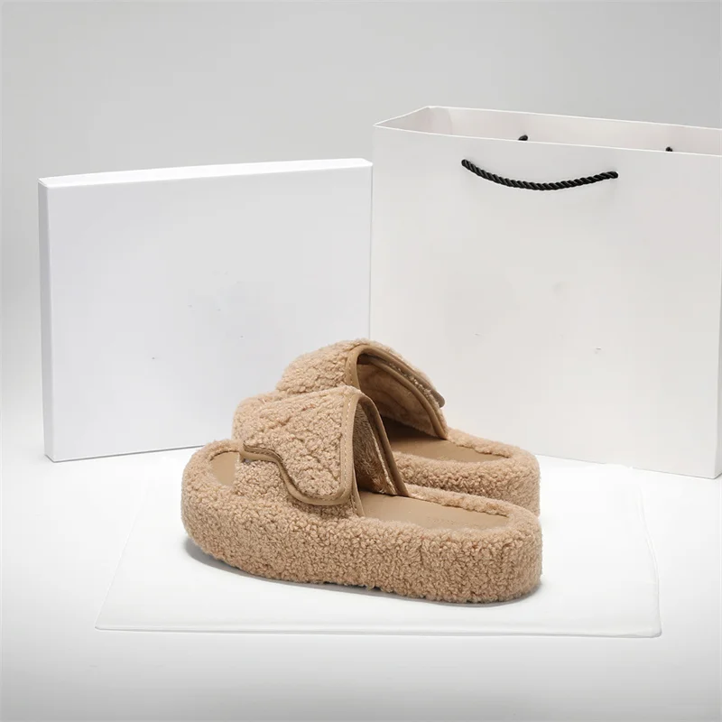 New Women's Fur Slippers Imitation Lamb Hair Fashion Elevated Slippers Women's Home Casual Thick Sole Slippers