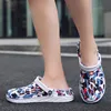 2025 New Fashion Sandals Men Clog Sandals Comfortable Breathable Beach Sandals Men Women Clogs Slippers Soft Bottom Men Shoes 5