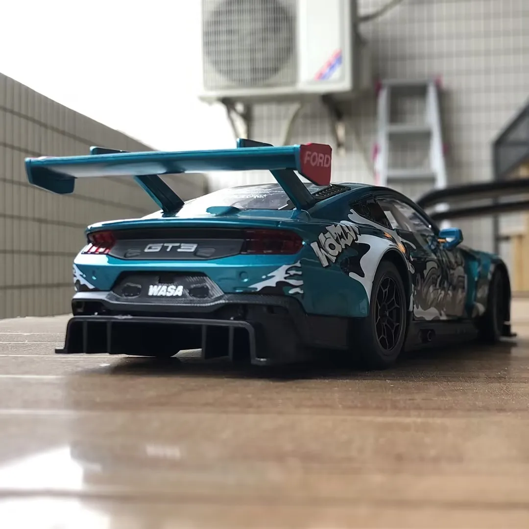 1:24 포드 머스탱 GT3 한정판 슈퍼카 합금 금속 다이캐스트 모델 자동차 홈 유행 및 데스크탑 디스플레이 장식 생일 장난감