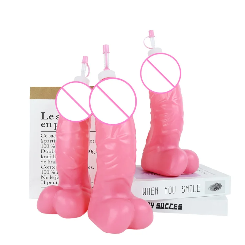 

1pc Fun Water Bottle Drinking Bottle Mardi Gras Props For Game Props Bachelorette Hen Party Mardi Gras Props Spoof Toys Kettle