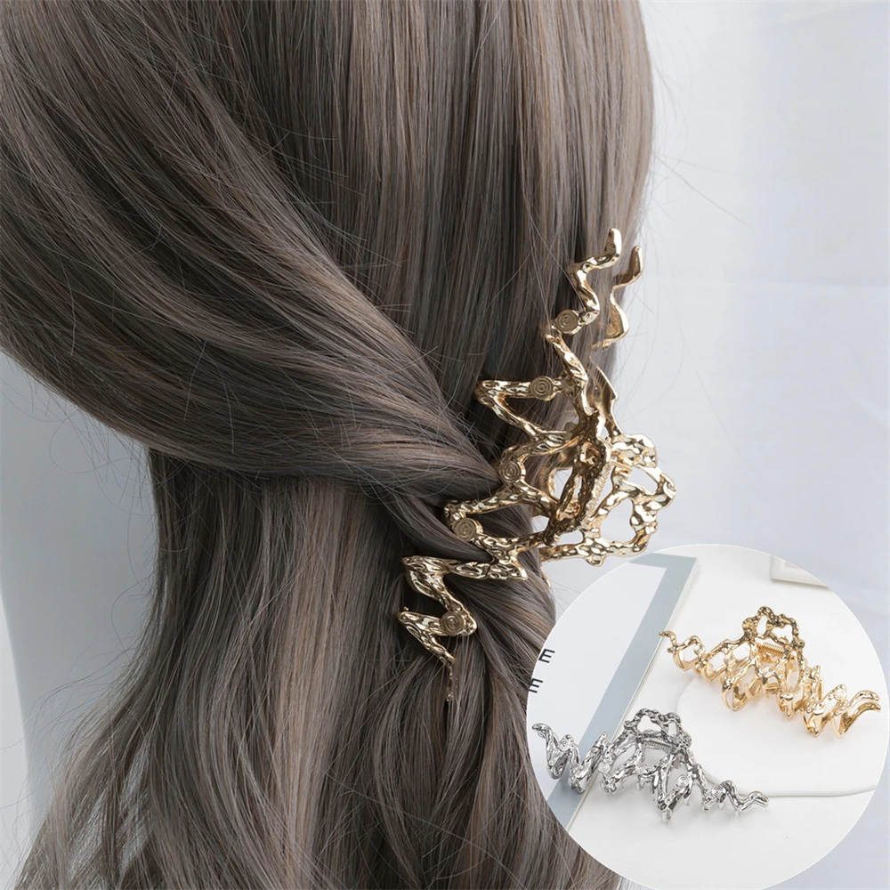

Personality Irregular Hair Claws for Women Geometric Metal Hollow Hair Shark Clip Headwear Hairpin Crab Hair Jewelry Accessories