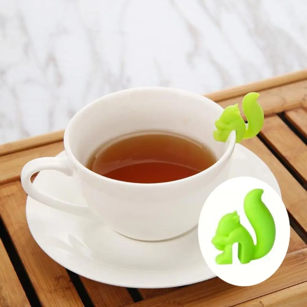 Lot de 5 porte-sachets en silicone mignons en forme d'écureuil, infuseurs, pinces pour tasses, étiquettes, décorations pour fêtes et maison, accessoires pour service à thé colorés_voghion.com
