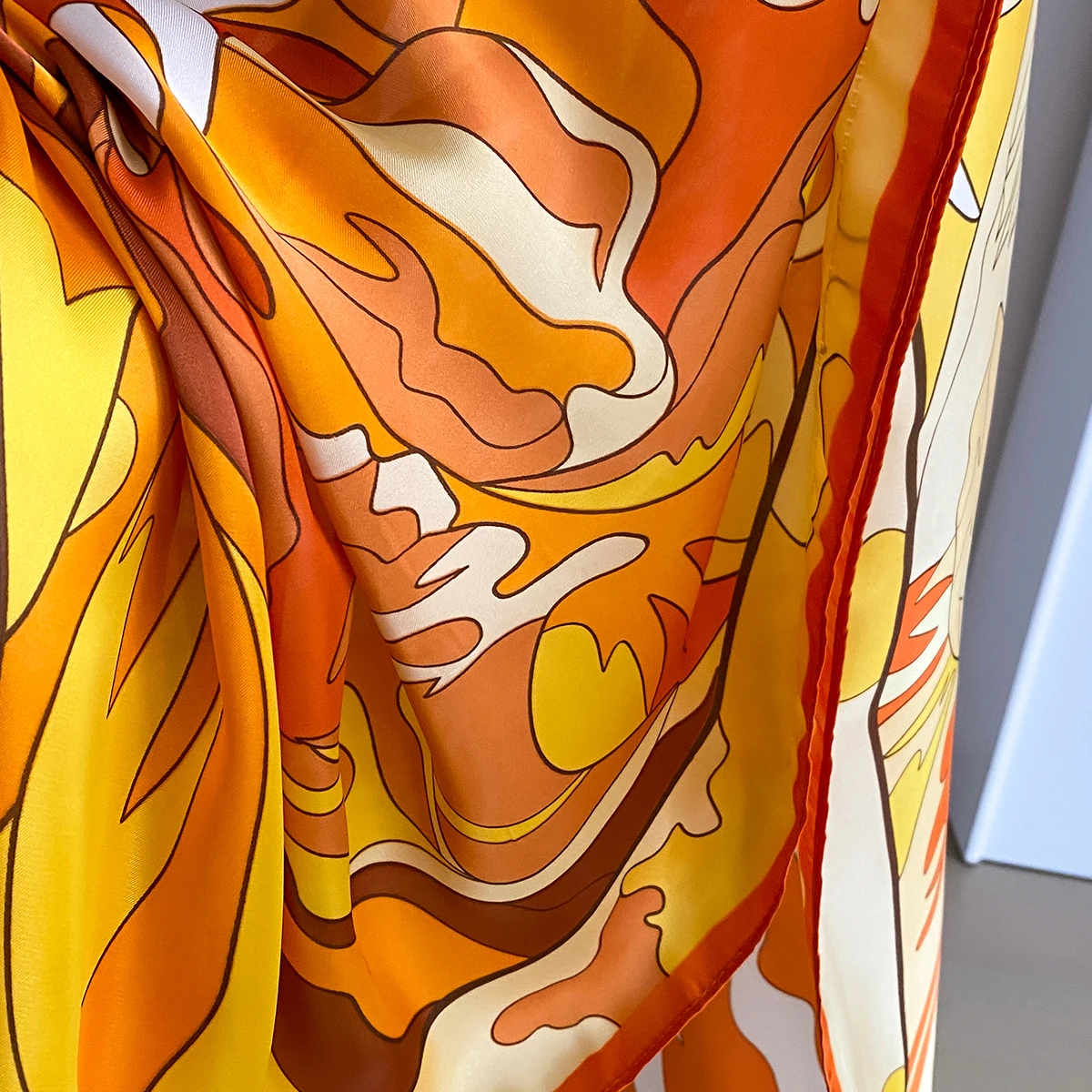 New 2025 Dubai Abaya For Women Summer Short Sleeve Cotton Dress Gold Stamping Loose Lady Maxi Islam African Dress With Big Scarf