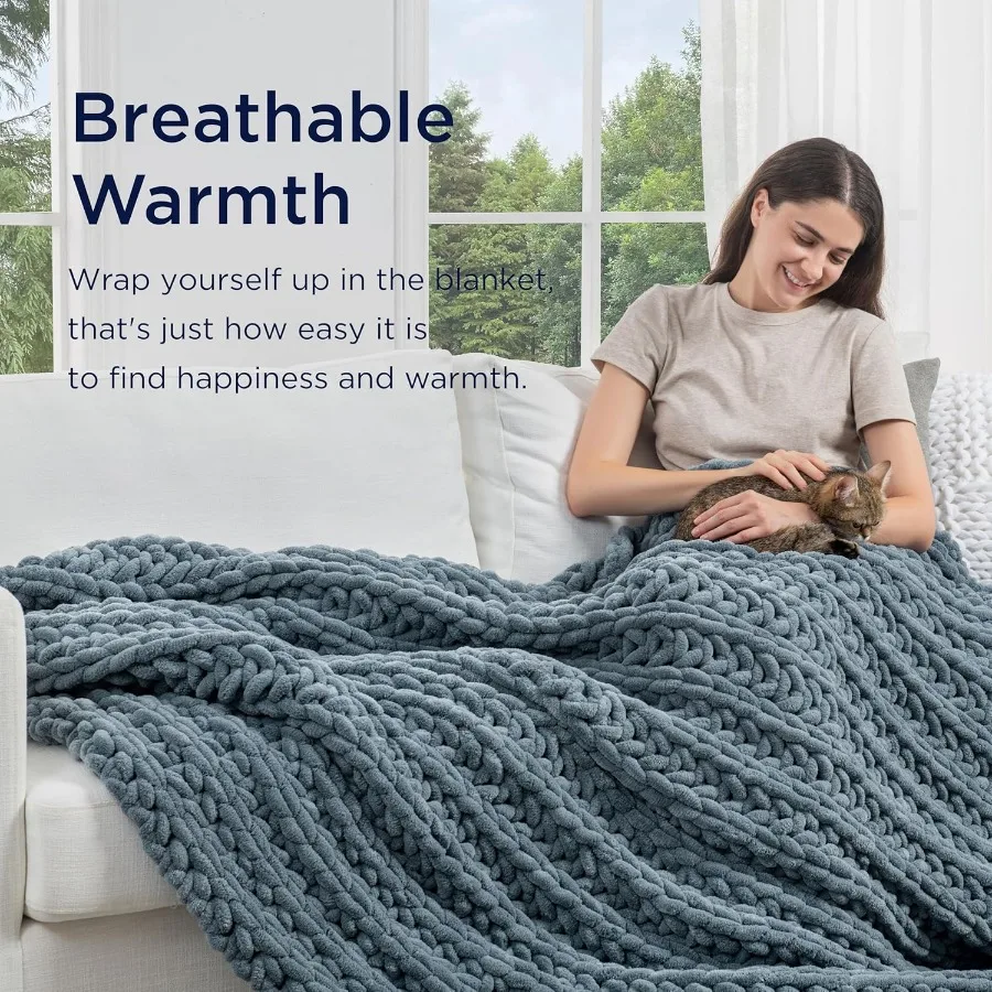 Handmade 10 lb Soft Knitted Weighted Blanket 40 x 60 in Breathable Chunky Knit Gravity Blanket Throw for Relaxation and Stress