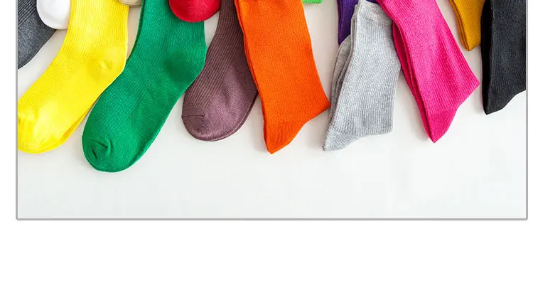 1/5/10 Pairs Frauen Socke Frühling Und Sommer Einfarbig Dopamin Mid-rohr Damen Süßigkeiten Baumwolle Mode lustige Socke Einfache Großhandel – Detail 5