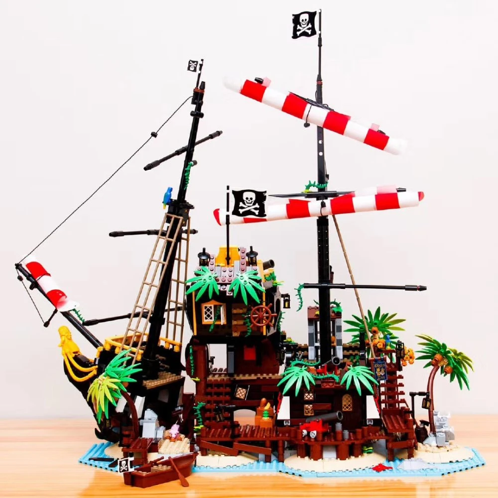 

2545PCS Pirates of Barracuda Bay With 8 Figures 698998 Building Blocks Bricks Kid Birthday Christmas Gifts Compatible 21322