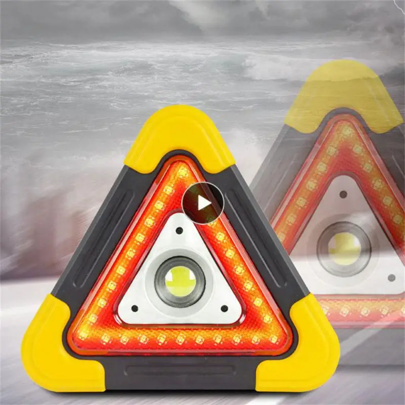 3In1CarTriangleWarningLightBrightPortableLedEmergencyLightWaterproofCarSafetyKits.jpg