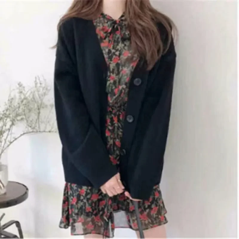 New Autumn and Winter Women's Solid Color Knitted Sweater Elegant and Sweet Women's Loose Long-sleeved Jacket