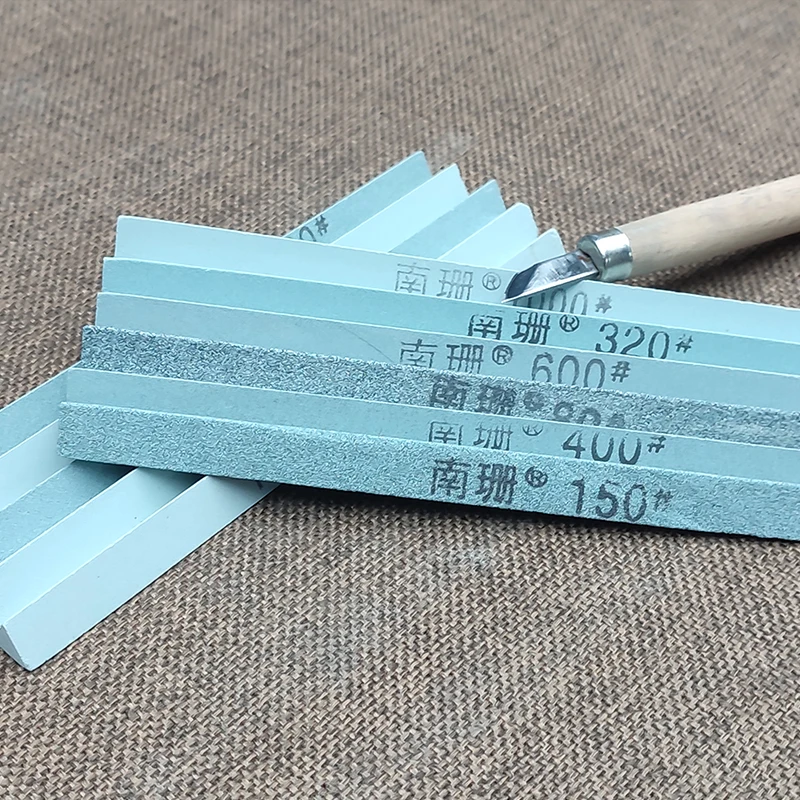 Oilstone Strip Portable Knife Sharpening Stone Knife Grinding Grind Tools Grinding Polishing Abrasive Strip Round/Triangle