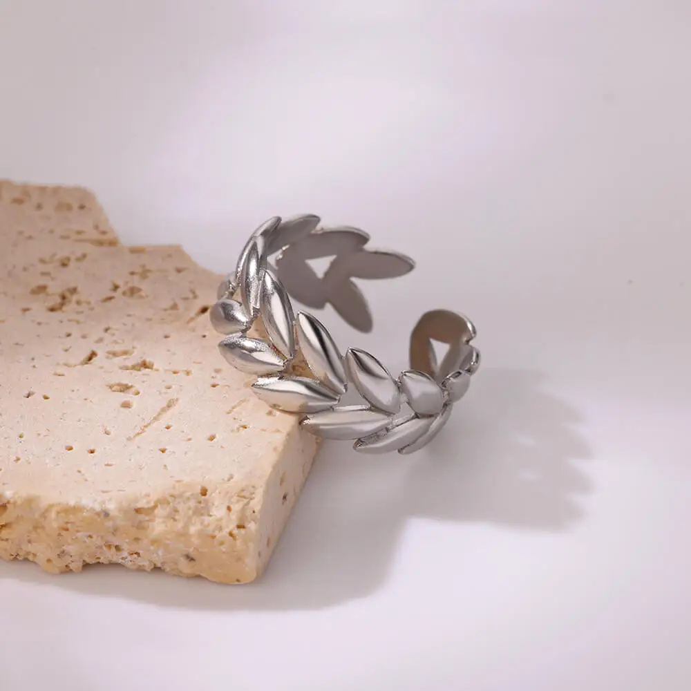 Classic Leaves Rings Stainless Steel Ring For Women Wedding