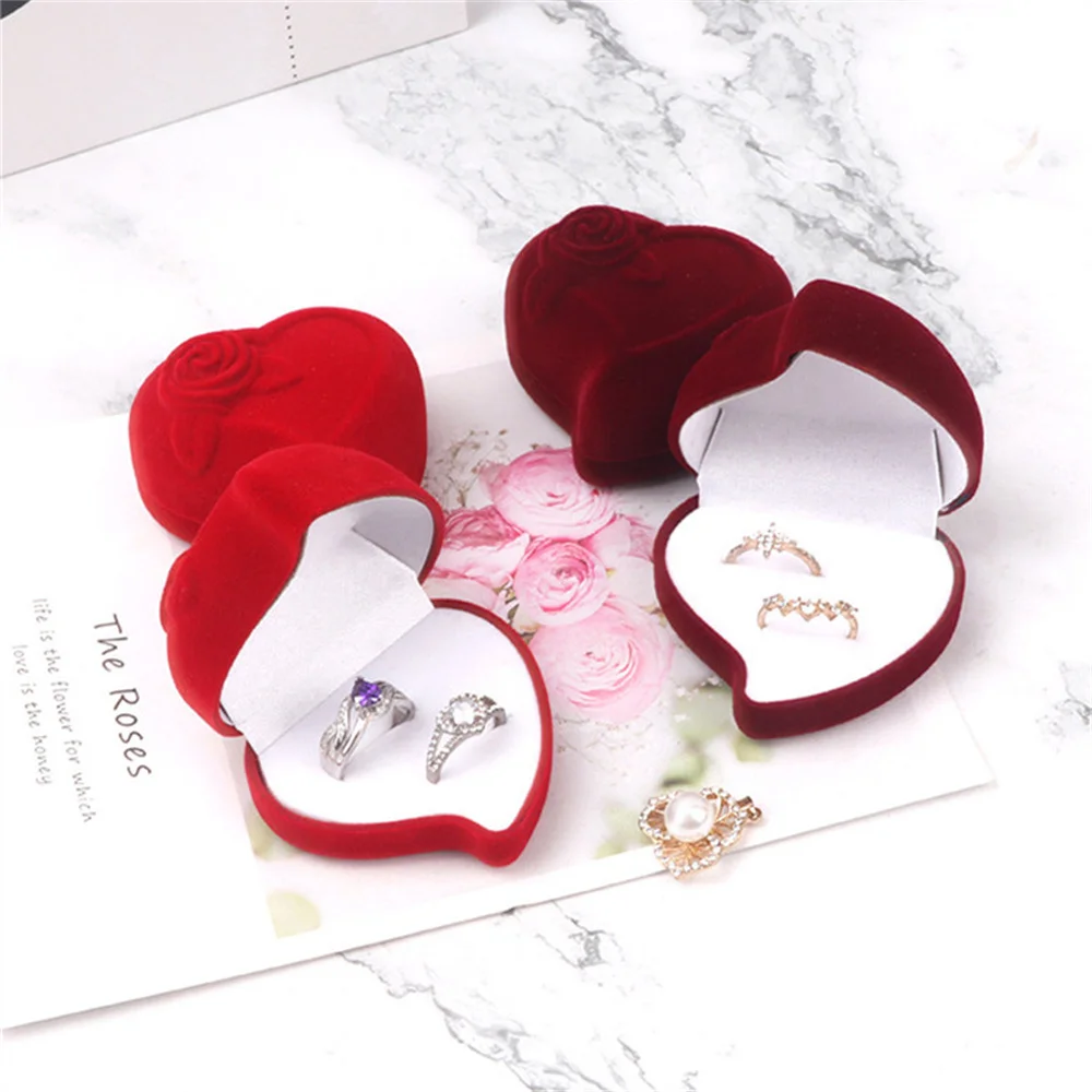 

Velvet Ring Box Red Rose Flower Heart Display Design Holder For Lovers Engagement Bridal Wedding Jewelry Organizer Couple Gifts