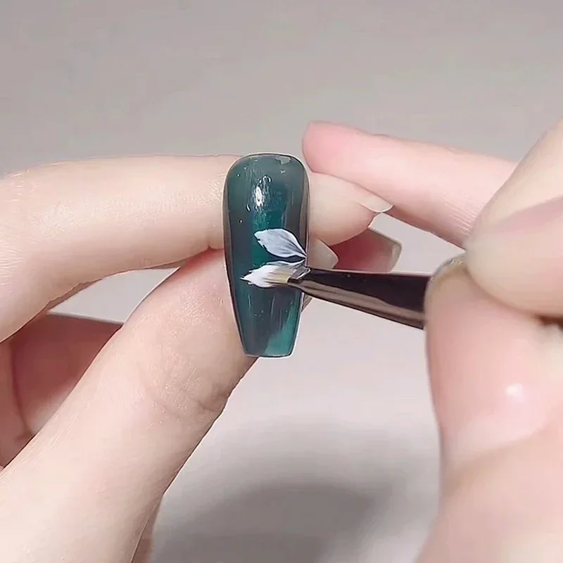 Triangular Nail Art Brush Pen 3D Tips Pattern Phototherapy Acrylic Nail Brush UV Gel DIY Manicure Tools Wood Handle Nail Brushes