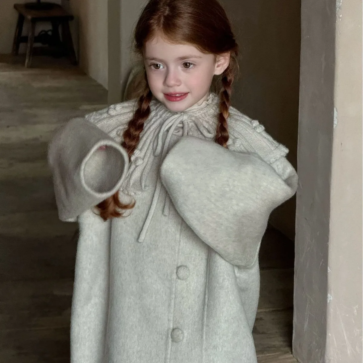 Girls Retro Fur Ball Collar Autumn and Winter New Children Clothes Girls Fashion and Versatile Knitted Collar