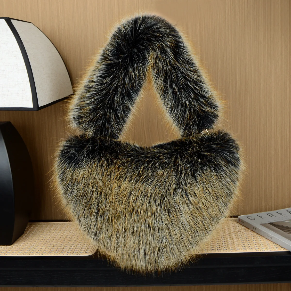 KBIBCK Borsa a Mano in Peluche a Forma di Cuore, Borse Peluche Donna, Borsa a Spalla Morbida e Soffice, per San Valentino, Compleanni e Matrimoni