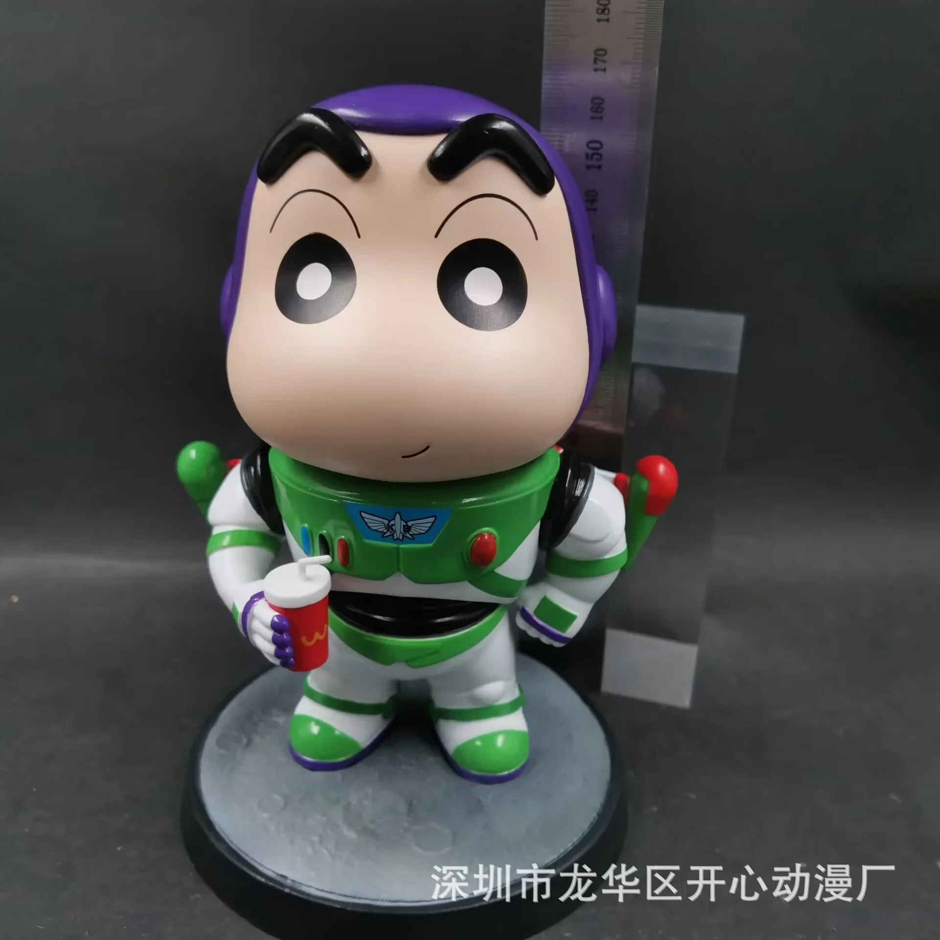thumbnail image 1 of Figura de acción de Crayon Shin-Chan, modelo de juguete coleccionable con diseño de abeja, propuesta navideña, vaquero, Buzz Lightyear, regalo de festival, 1 of 5
