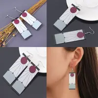 Anime Demon Slayer Charm Earrings Earrings Sun Goddess Tanjiro Personality Wild Earrings Ear Clips Party Accessories 1