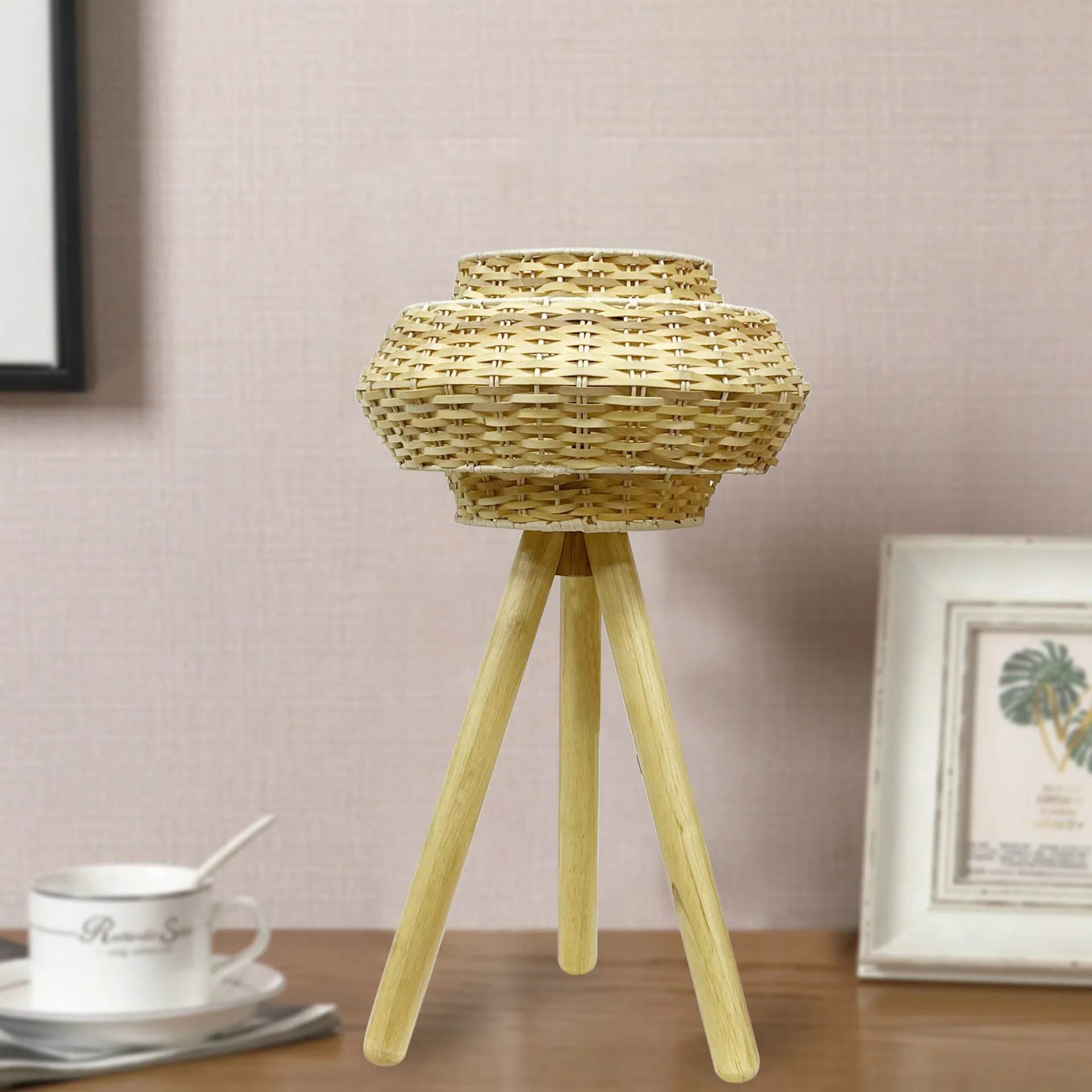 

Southeast Asian style hotel restaurant, indoor living room, study, bedside rattan art woven table lamp