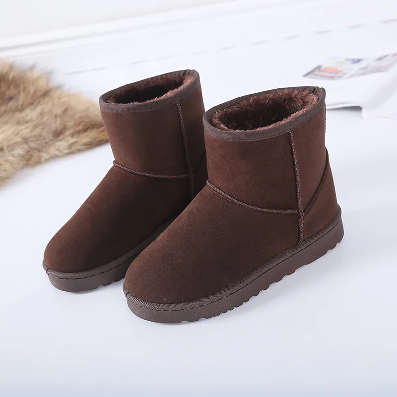 2021 New Flat-heeled Short-tube Snow Boots Women's Plus Size Winter New Flat-bottomed Old Thick and Velvet Warm Shoes 41