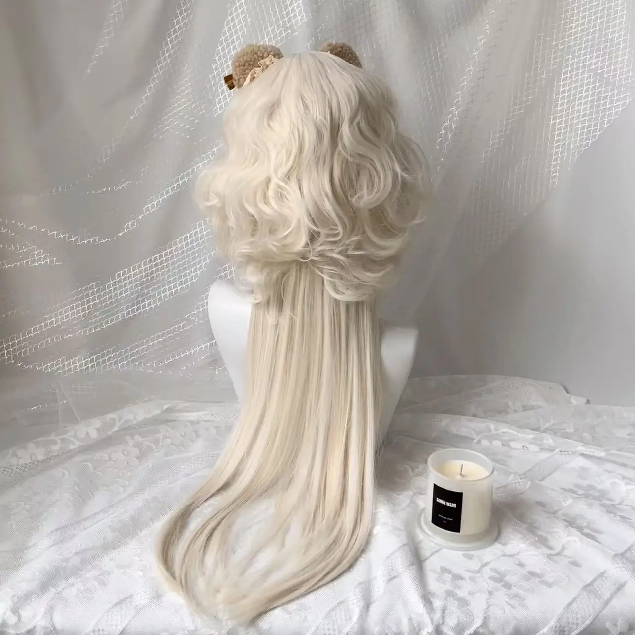 White Chocolate Wig for Women Sweetheart French Curly Jellyfish Headband Wigs High Temperature Fibers Synthetic Cosplay Wigs