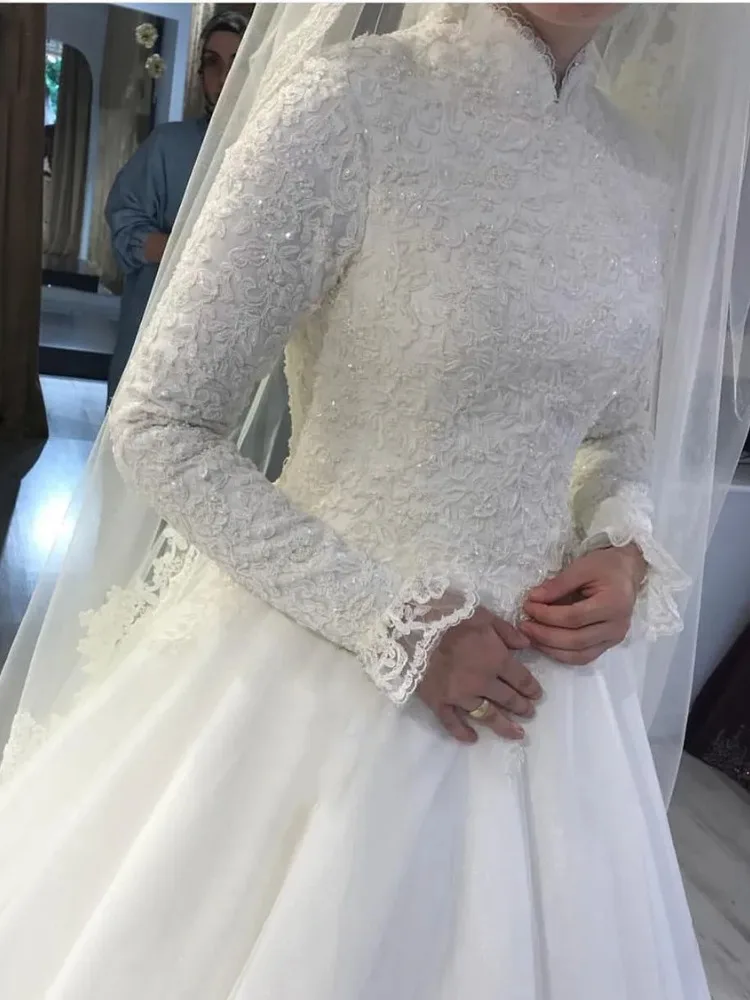 Modest Muslim Wedding Dresses Princess High Neck Long Sleeves Lace Appliques Bridal Gown Luxury Robe De Mariage 2