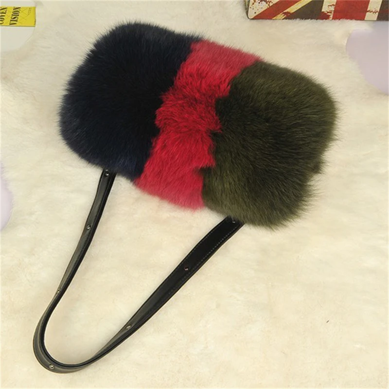 2023 Women's New Fur Shoulder Bag Natural Fox Fur Fashion Casual Bucket Bag Zipper Closed Tri-color Crossbody Fur Bag