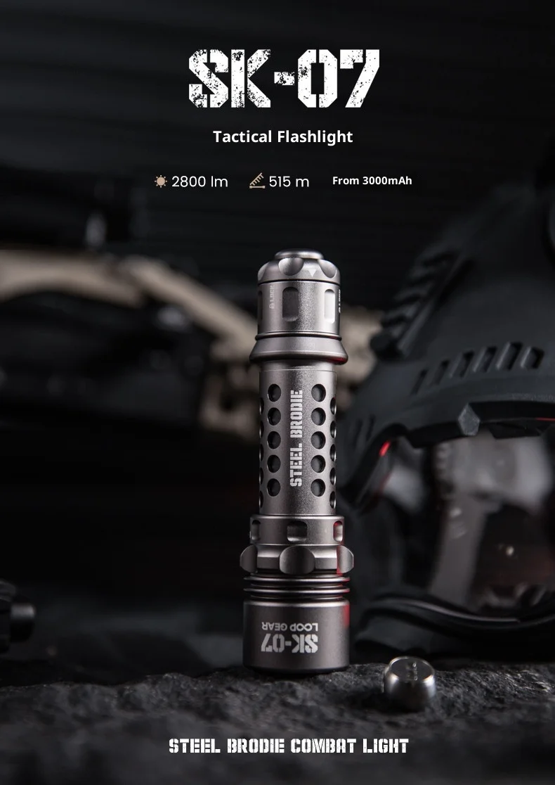 LOOP Gear SK07 손전등 3000mah 2800lm 장거리 전술 손전등 풀탭 배터리 레트로 군사 스타일 야외용 노란색
