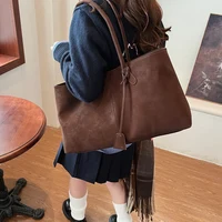 Sac à main polyvalent en faux daim pour femme, sac à main de grande capacité, sac initié, haute qualité, produit tendance, savoir, solide, 2025 5