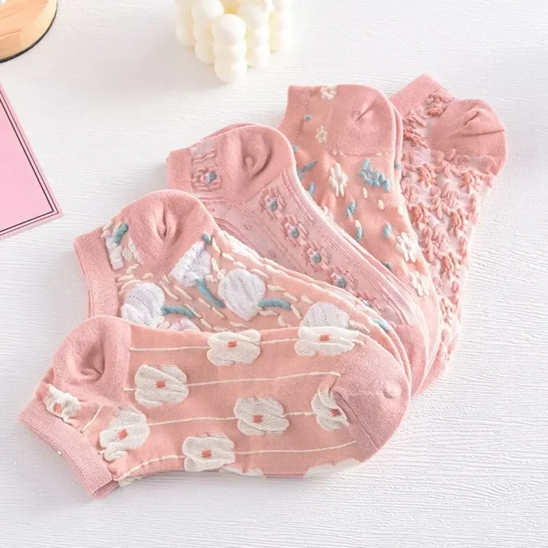 2024 New 5 Pairs of Kawaii Cute Flower 3D Textured Ankle Socks - Vintage Style Thin Low Cut Hosiery for Women