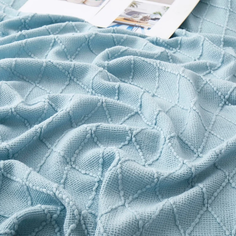 ������ ���� ��Ʈ ��� ħ�� ���, ��� �� �� ���� TV ���, �� ��ī��, ���� �� �Ķ��� ������ ���