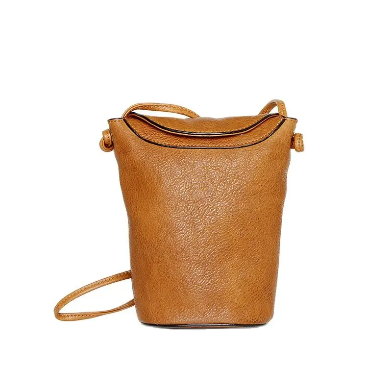 

Retro Genuine Leather Fashionable Joker Hand Plant Tanned Leather Shoulder Bag Leather Phone Bucket Bag Soft Cowhide Handbag