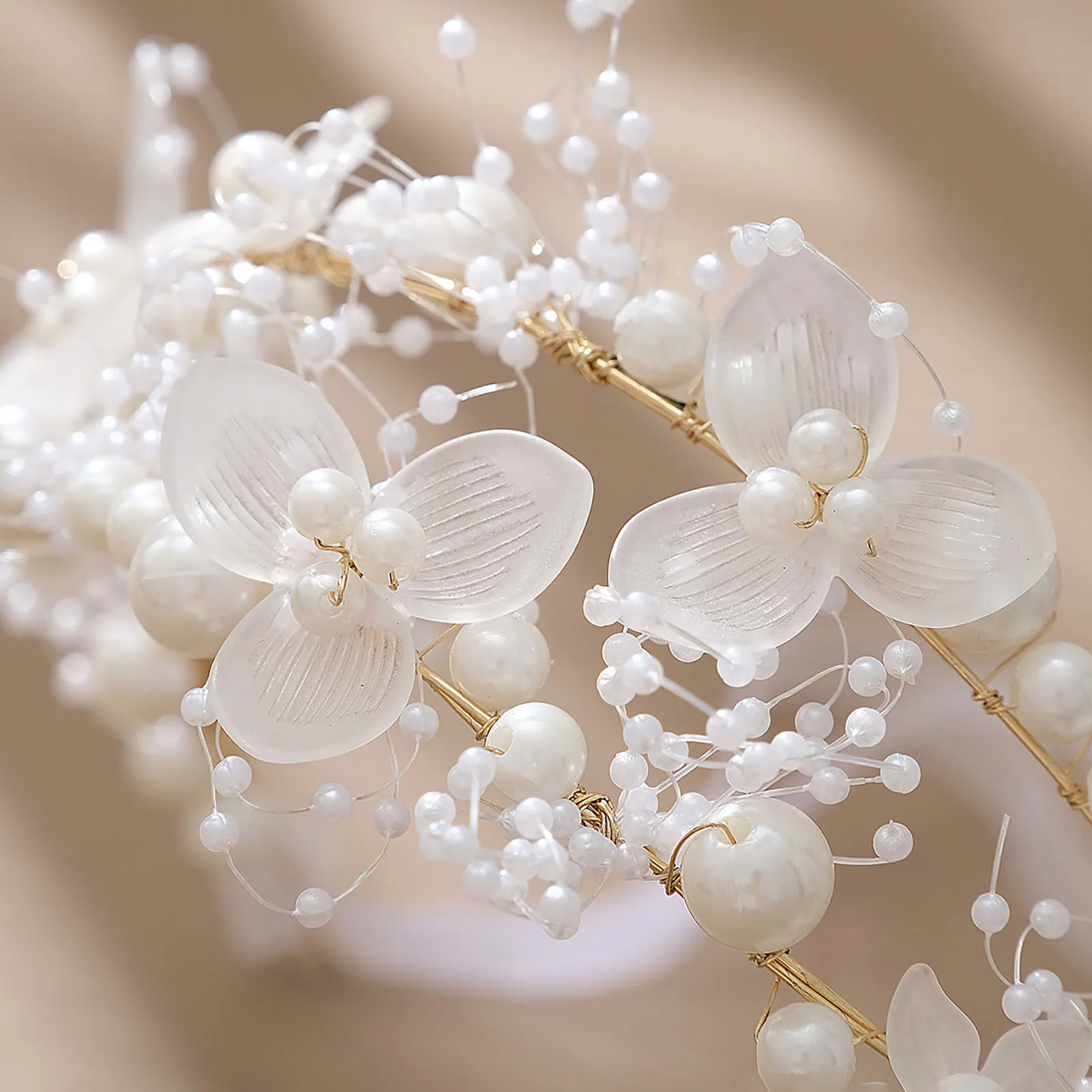 Wedding Hairband Bridal Hair Jewelry Gentle Flower Pearl Headdress Ribbon Fashion Beads Marriage Headbands Lady Tiaras Gift jewelry accessories hair accessory hair headdress bridal headwear hair band crown