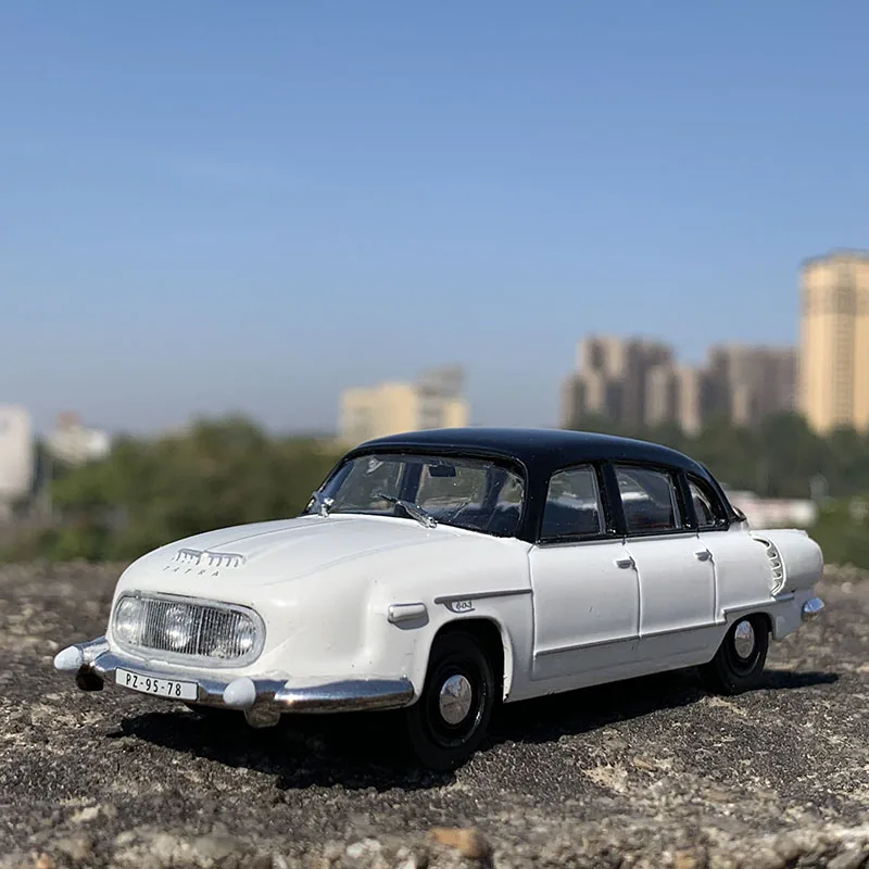 TATRA 1/43 タトラ T603 TATRA 1/43 タトラ T603 - メルカリ