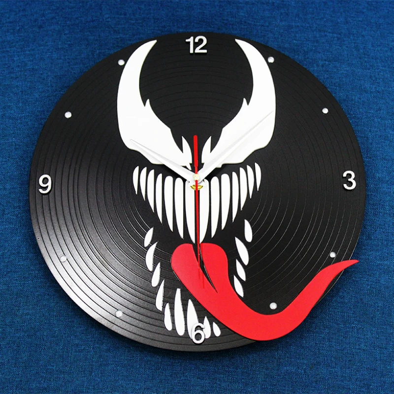 

Fashionable And Creative 3D Toxic Black Glue CD Record Hanging Clock, Home Decoration Film Clock