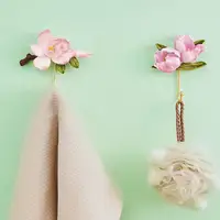 Clothes Hook Wall-mounted Non-slip Towel Hanger Resin Creative Rose Flower Design Key Hook For Hallway 1