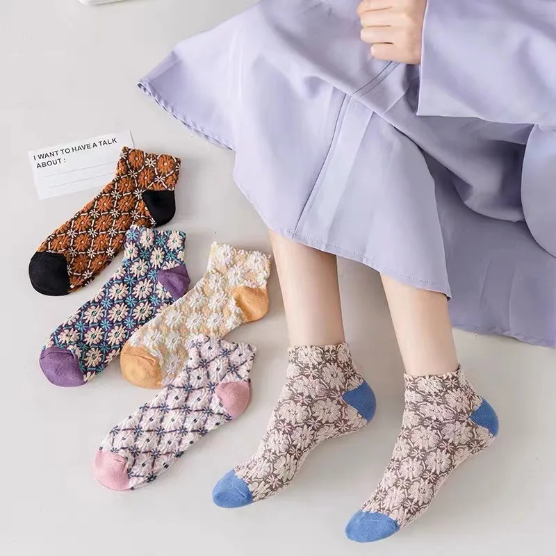 

Dreamlikelin 5Pairs/lot Japan Style Boat Socks Female Short Socks Spring Summer Thin Retro Lace Small Daisy Socks