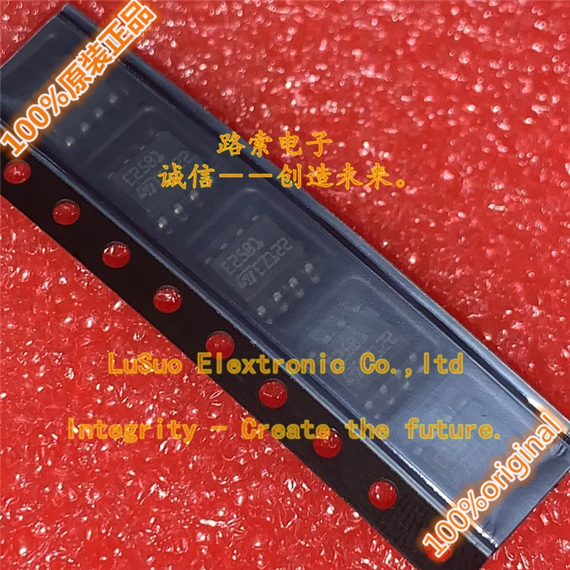 

50 шт. Оригинальный Новый ESDA25B1 E25B1 ESDA25B1RL SOP8 ESD супрессор/TVS IC