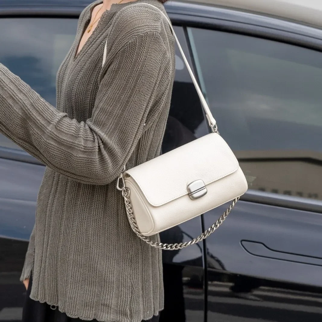 Genuine Leather Women's Luxury Crossbody Small Bag-Soft Cow Leather Commuter Chain Strap Shoulder Bag for Everyday Chic