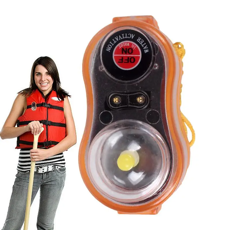 

Спасательный жилет, фотовспышка с дальним радиусом действия